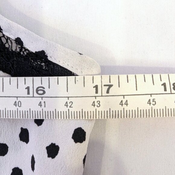 LOFT | Sleeveless Polka Dot & Lace Baby Doll Tank Blouse Black & White | Size XS - Picture 7 of 8